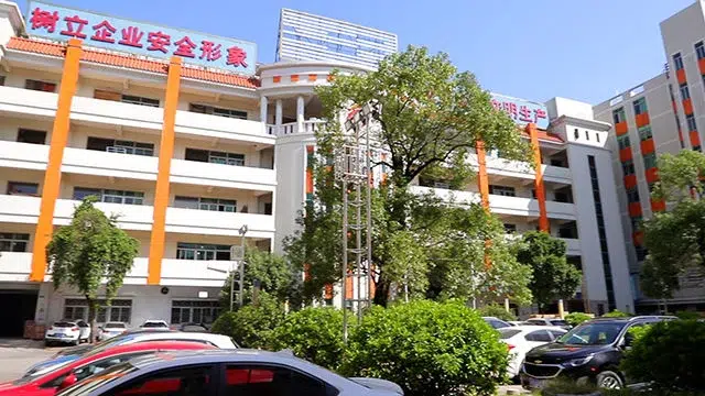 salon furniture and equipment manufacturer