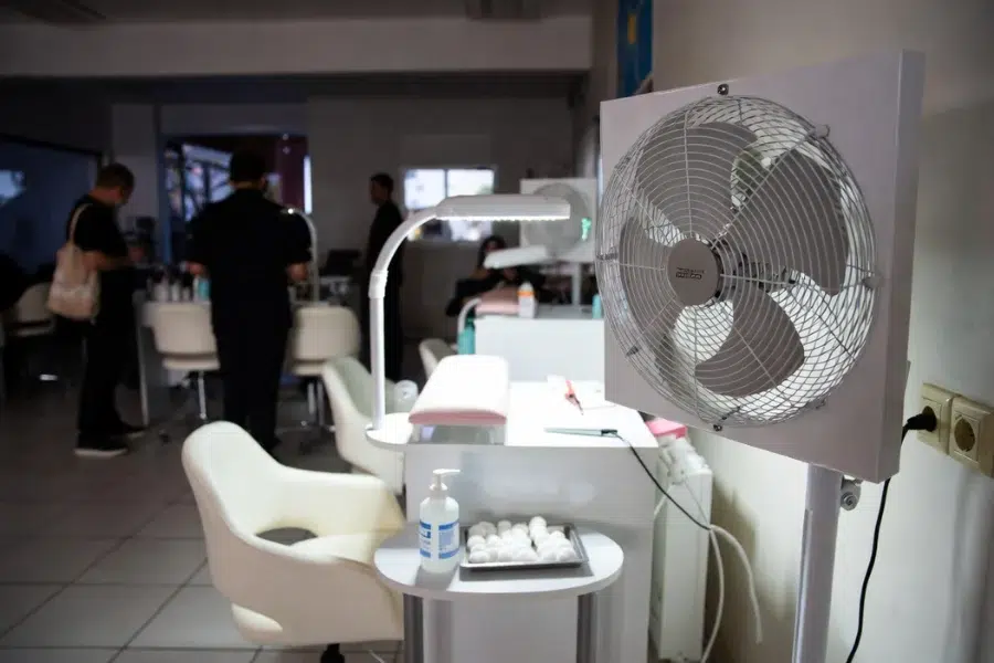How to Open a Nail Salon in Your Home, the Stress-Free Way while meeting legal and health requirements