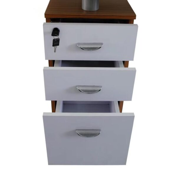 Nova white manicure table and chair set with adjustable magnifying lamp