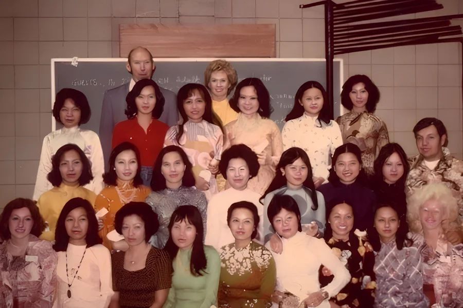 Vietnamese refugees learning manicure skills in California in 1975 nail industry origin story