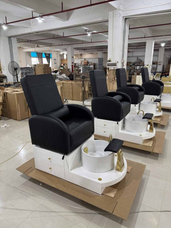 luxury-adjustable-pedicure-chair-with-foot-spa-massage-for-01