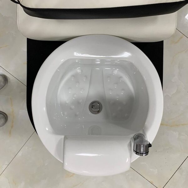 modern-simple-design-nails-salon-equipment-foot-care-chair-05 modern-simple-design-nails-salon-equipment-foot-care-chair-05