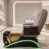 wireless-charging-massage-pedicure-chair-with-mist-pu-leat-04 wireless-charging-massage-pedicure-chair-with-mist-pu-leat-04